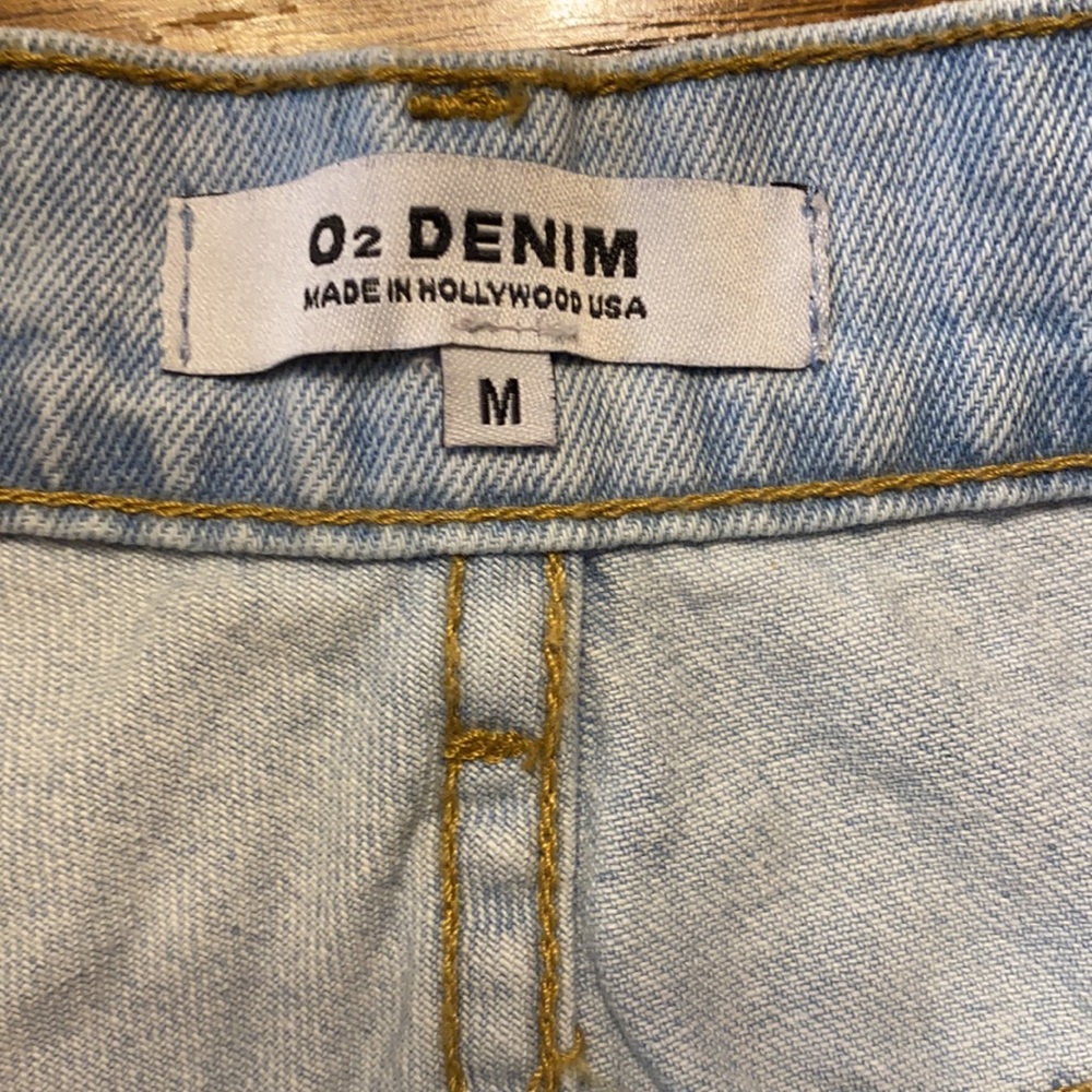 O2 Denim Shorts - Picture 2 of 5